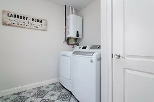 81 Batcheller Ave, Cranston, RI 02920 - Photo 27