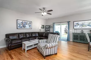 81 Batcheller Ave, Cranston, RI 02920 - Photo 13