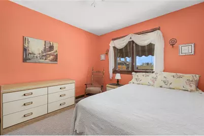 11 Renfrew Avenue, Middletown, RI 02842 - Photo 17