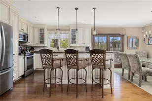 11 Renfrew Ave, Middletown, RI 02842 - Photo 7
