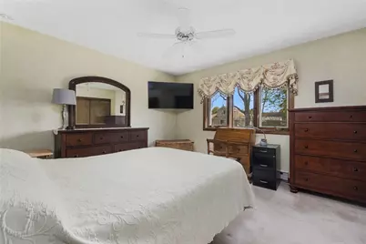 11 Renfrew Avenue, Middletown, RI 02842 - Photo 21