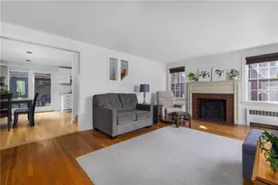 87 Frontier Rd, Warwick, RI 02889 - Photo 9
