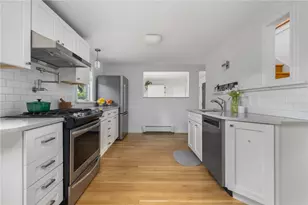 87 Frontier Rd, Warwick, RI 02889 - Photo 11
