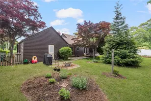 87 Frontier Rd, Warwick, RI 02889 - Photo 47