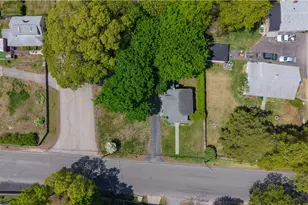 195 Talcott St, Woonsocket, RI 02895 - Photo 11