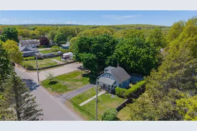 195 Talcott Street, Woonsocket, RI 02895 - Photo 5