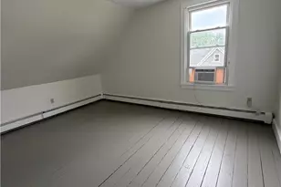 94 Warner St, Newport, RI 02840 - Photo 9