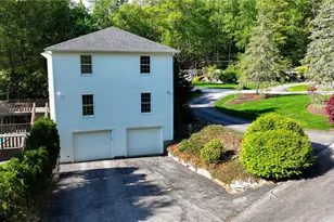 3 Stony Ln, Smithfield, RI 02917 - Photo 5