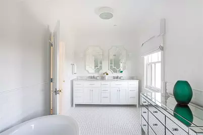 78 Rhode Island Avenue #8, Newport, RI 02840 - Photo 15
