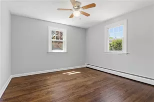 21 Citizen St, Cumberland, RI 02864 - Photo 17