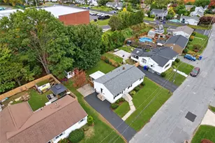 90 Jacksonia Dr, North Providence, RI 02911 - Photo 3
