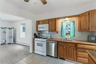 40 Sherwood St, Providence, RI 02908 - Photo 11