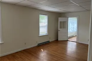 62 Lawn Ave, Warwick, RI 02888 - Photo 9