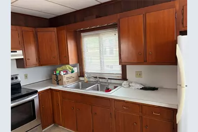 62 Lawn Avenue, Warwick, RI 02888 - Photo 5
