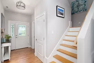 81 Batcheller Ave, Cranston, RI 02920 - Photo 17