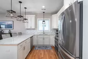 81 Batcheller Ave, Cranston, RI 02920 - Photo 11