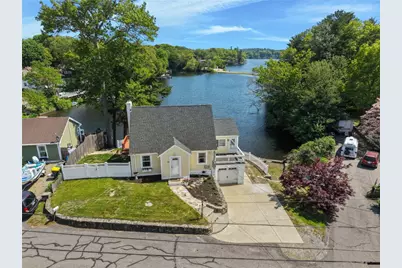 31 Beverly Circle, Smithfield, RI 02828 - Photo 3
