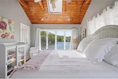 31 Beverly Circle, Smithfield, RI 02828 - Photo 19