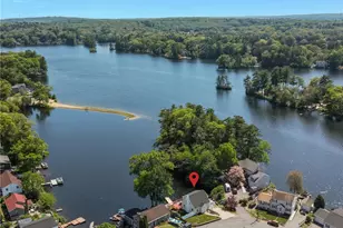 31 Beverly Cir, Smithfield, RI 02828 - Photo 7