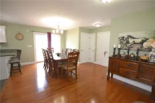 517 Pleasant St, Pawtucket, RI 02860 - Photo 9