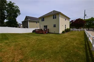 517 Pleasant St, Pawtucket, RI 02860 - Photo 23