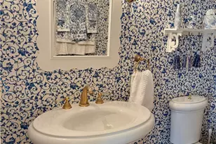 139 Hemlock Ave, Warwick, RI 02886 - Photo 9