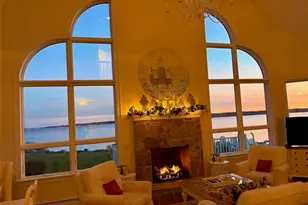 139 Hemlock Ave, Warwick, RI 02886 - Photo 5