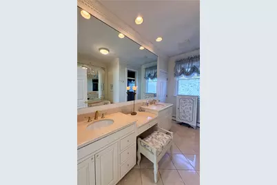139 Hemlock Avenue, Warwick, RI 02886 - Photo 11