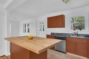 14 Barnsdale Rd, East Providence, RI 02914 - Photo 13