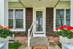 14 Barnsdale Rd, East Providence, RI 02914 - Photo 3