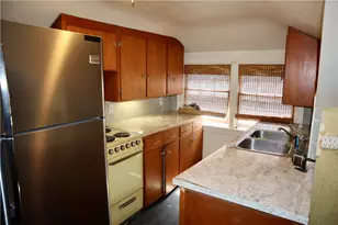 133 Wampanoag Trl, East Providence, RI 02915 - Photo 23