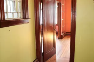 133 Wampanoag Trl, East Providence, RI 02915 - Photo 7