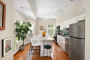109 Church St, Newport, RI 02840 - Photo 9