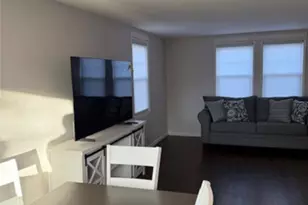 351 Blvd Blvd, Middletown, RI 02842 - Photo 7
