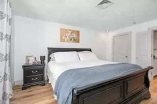 677 Quincy Shore Dr, Quincy, MA 02170 - Photo 11