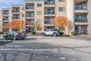 677 Quincy Shore Dr, Quincy, MA 02170 - Photo 9