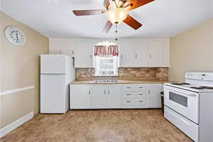 112 Clay St, Central Falls, RI 02863 - Photo 17