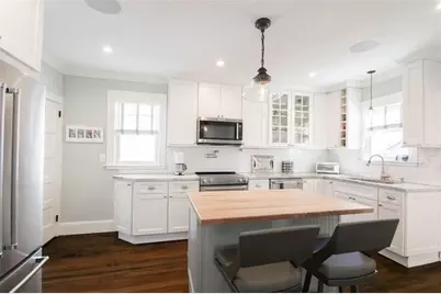 16 Carroll Avenue, Newport, RI 02840 - Photo 7