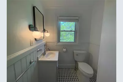 45 Woodlawn Avenue #3, Bristol, RI 02809 - Photo 13