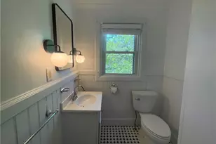 45 Woodlawn Ave, Bristol, RI 02809 - Photo 13