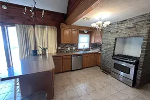 9 Bye St, North Providence, RI 02911 - Photo 9