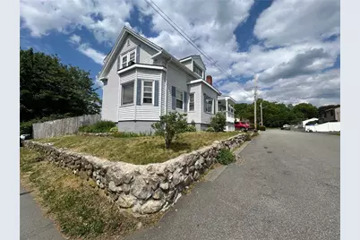 9 Bye Street, North Providence, RI 02911 - Photo 3