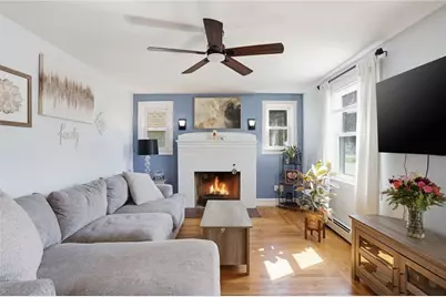 267 Fiat Avenue, Cranston, RI 02910 - Photo 3