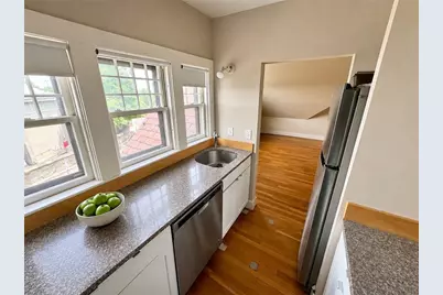 264 Bowen Street #3E, Providence, RI 02906 - Photo 7