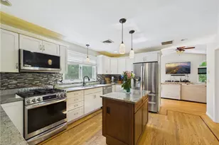 26 Vale Ct, West Greenwich, RI 02817 - Photo 9