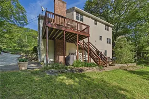 26 Vale Ct, West Greenwich, RI 02817 - Photo 5