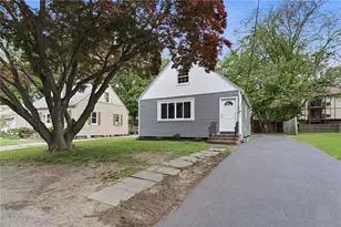 8 Angela Ct, North Providence, RI 02904 - Photo 35