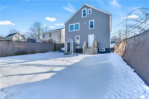 43 Jenkins St, Providence, RI 02906 - Photo 19