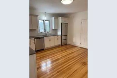 86 Hamilton Avenue #1st floor, Barrington, RI 02806 - Photo 5