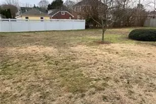 86 Hamilton Ave, Barrington, RI 02806 - Photo 13